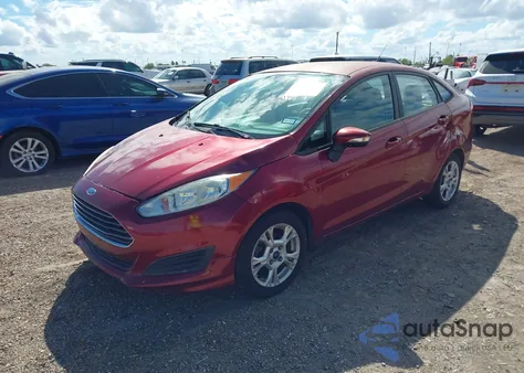 2015 Ford Fiesta Se z USA, uszkodzony, nr VIN 3FADP4BJXFM148839
